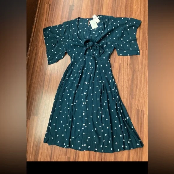 Faithfull the Brand Dark Teal Midi Dress with White Floral Pattern - Picture 1 of 7